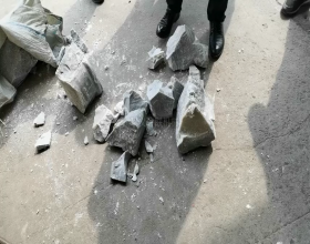 青石草莓黄色网站下载試機視頻_雙齒輥草莓黄色网站下载視頻